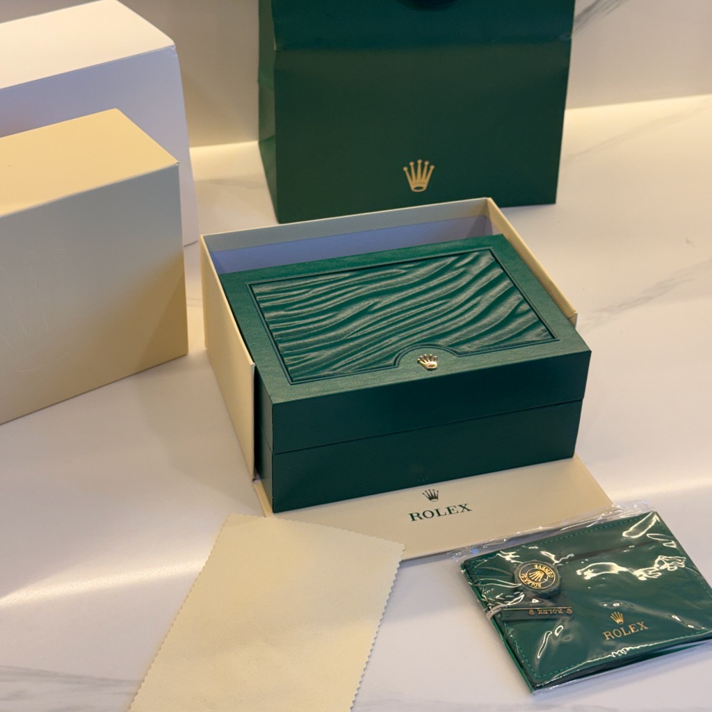 Rolex Green And Cream Watch Box Set